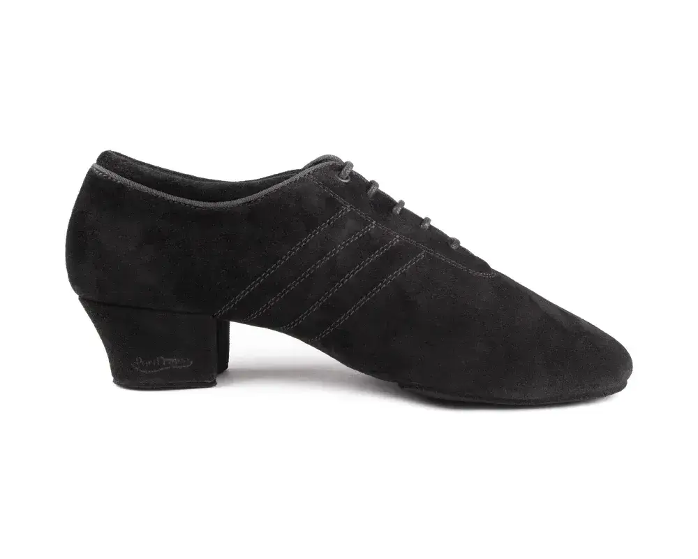 PortDance PD008 NUBUCK Čierne – tanečné topánky (4 cm) 1 Čierne nubukové tanečné topánky PortDance PD008 NUBUCK so 4 cm podpätkom.